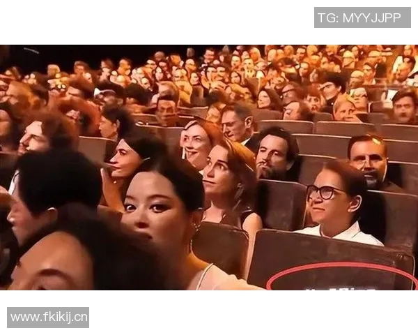 《某著名女演员为新剧增重十公斤挑战自我获网友力挺》